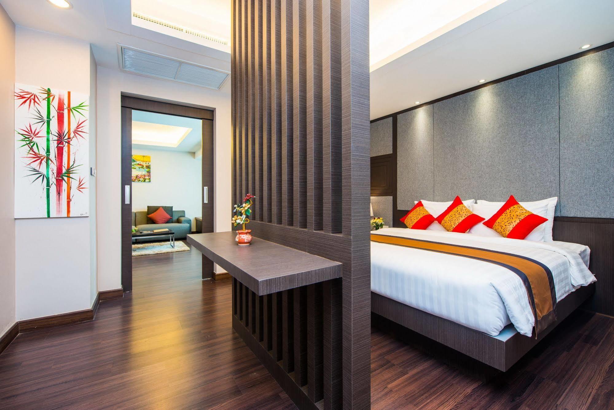 Tetris Hotel Ao Nang Esterno foto